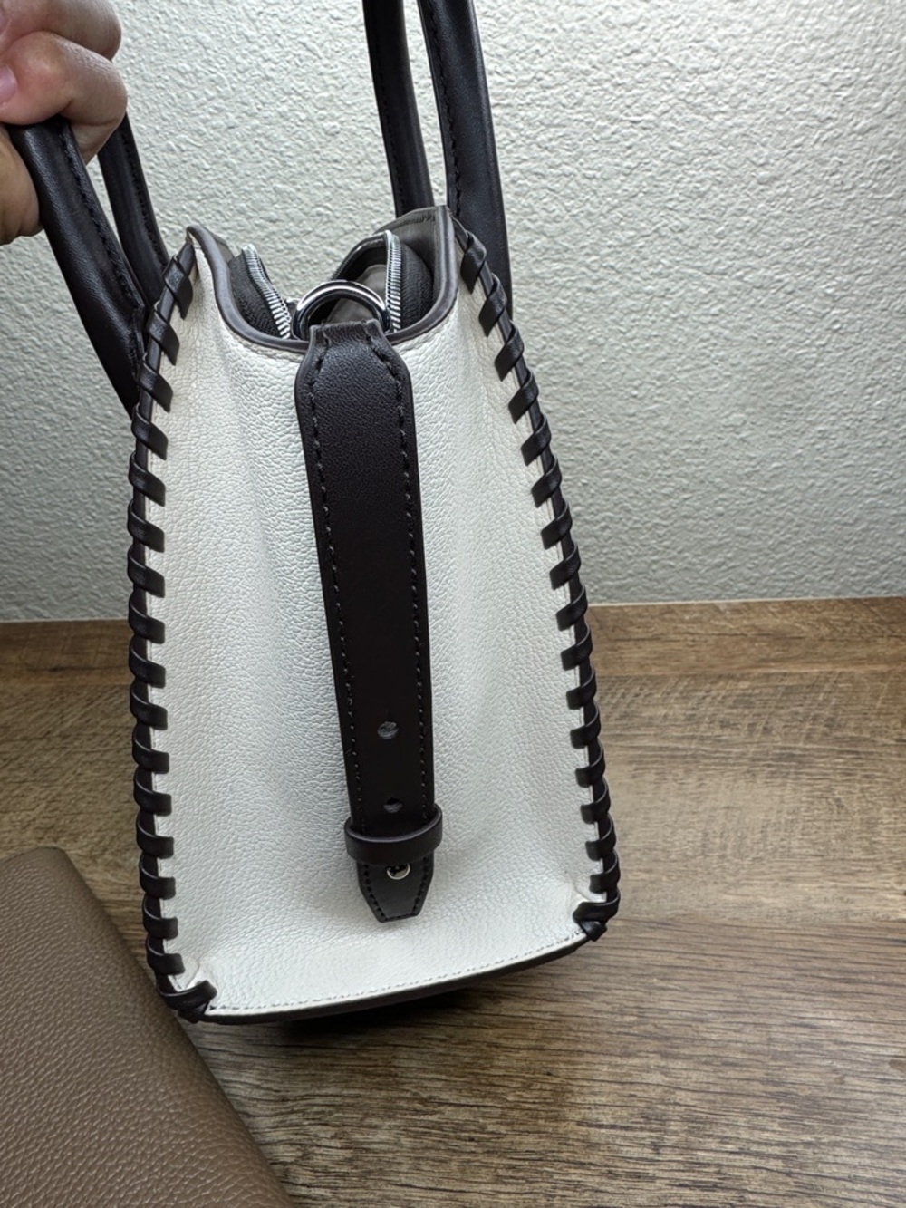 Michael Avril Kors Taupe, Cream & Dark Brown Whipstitch Satchel with Wallet - Picture 5 of 10